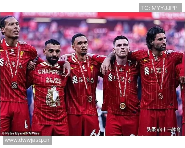 英超历史最佳球队评选与公众热议